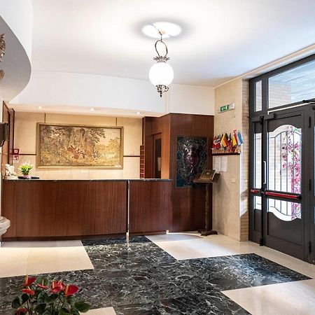 Villa Fatima, Casa Per Ferie Rome Luaran gambar