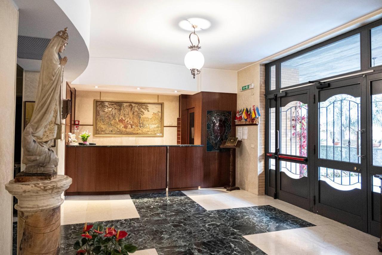 Villa Fatima, Casa Per Ferie Rome Luaran gambar